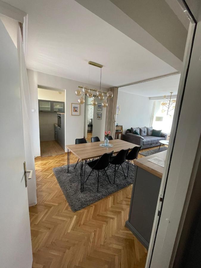 Apartman Filip Lux City Center Нови-Пазар Экстерьер фото