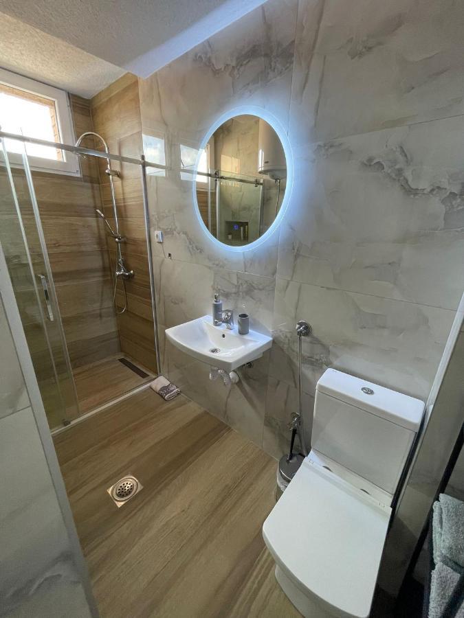 Apartman Filip Lux City Center Нови-Пазар Экстерьер фото