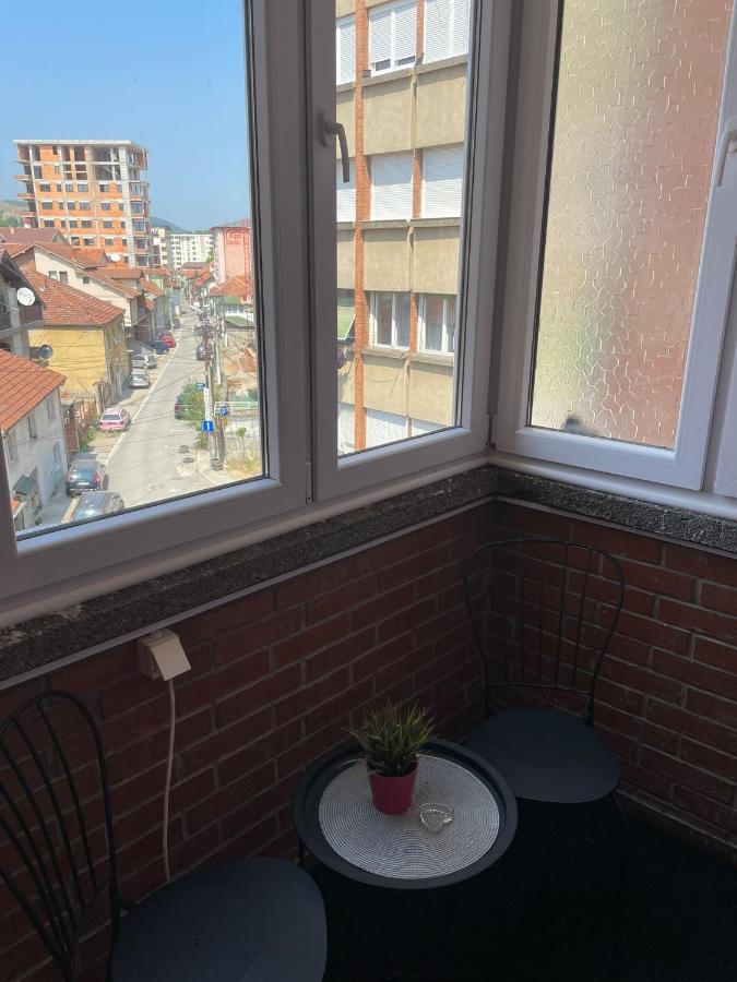 Apartman Filip Lux City Center Нови-Пазар Экстерьер фото